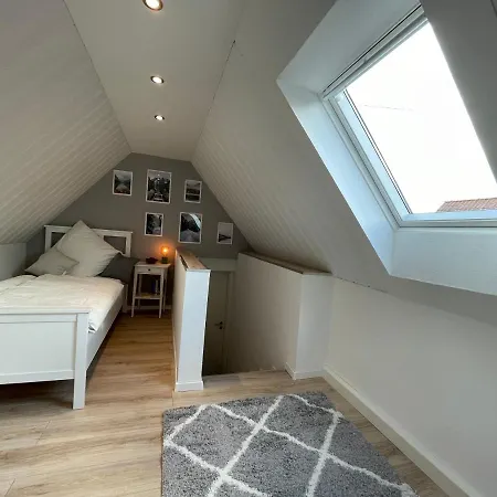 Apartamento Ar Ii I 5 Pers I Prime I Kueche I Wlan I Am Thueringer Unterwellenborn
