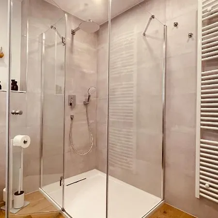 Appartement Ar Ii I 5 Pers I Prime I Kueche I Wlan I Am Thueringer Unterwellenborn