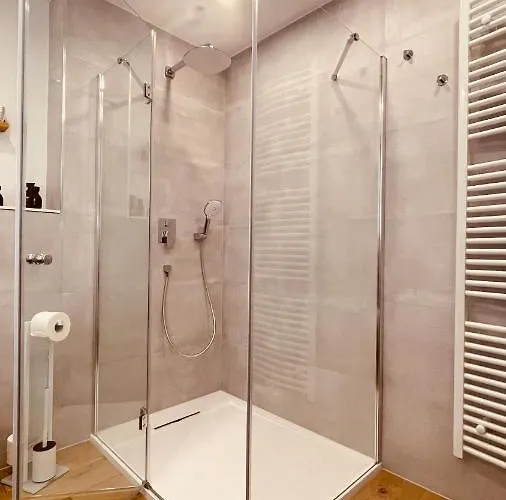 Apartamento Ar Ii I 5 Pers I Prime I Kueche I Wlan I Am Thueringer Unterwellenborn